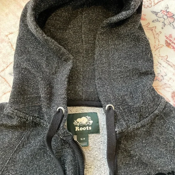 Roots Canada Set Sweatpants Hoodie size Small - Picture 2 of 5